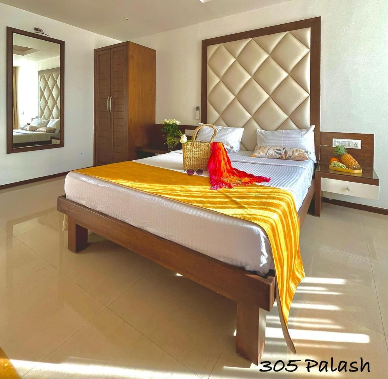 Beach Paradise Miramar Goa Panaji Extérieur photo